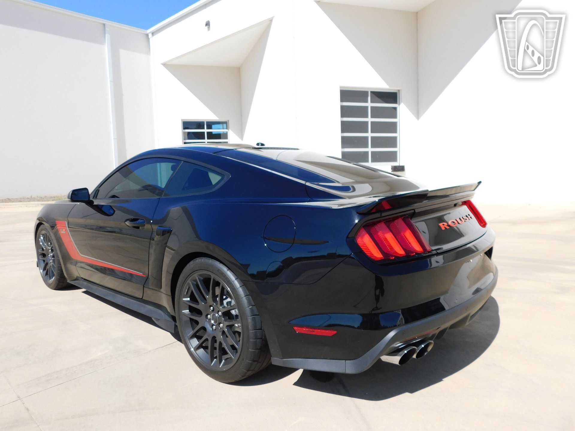 Used 2017 Ford Mustang GT Premium image 19