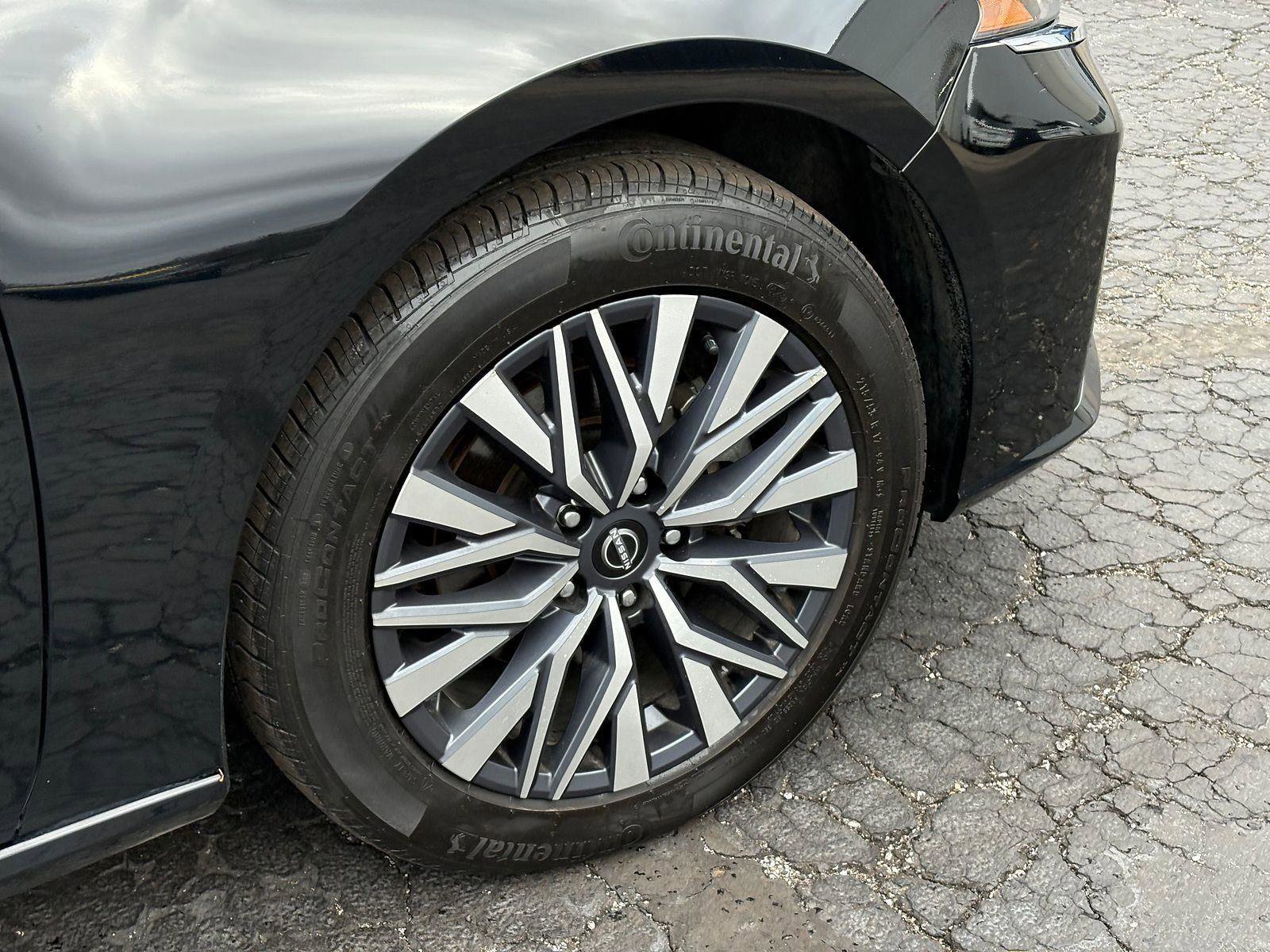 Used 2024 Nissan Altima 2.5 SV image 9