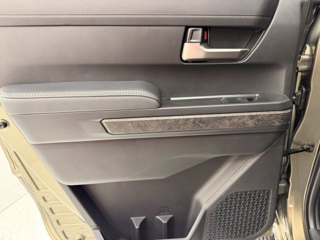 New 2026 Toyota Tacoma Limited AWD/4WD image 40