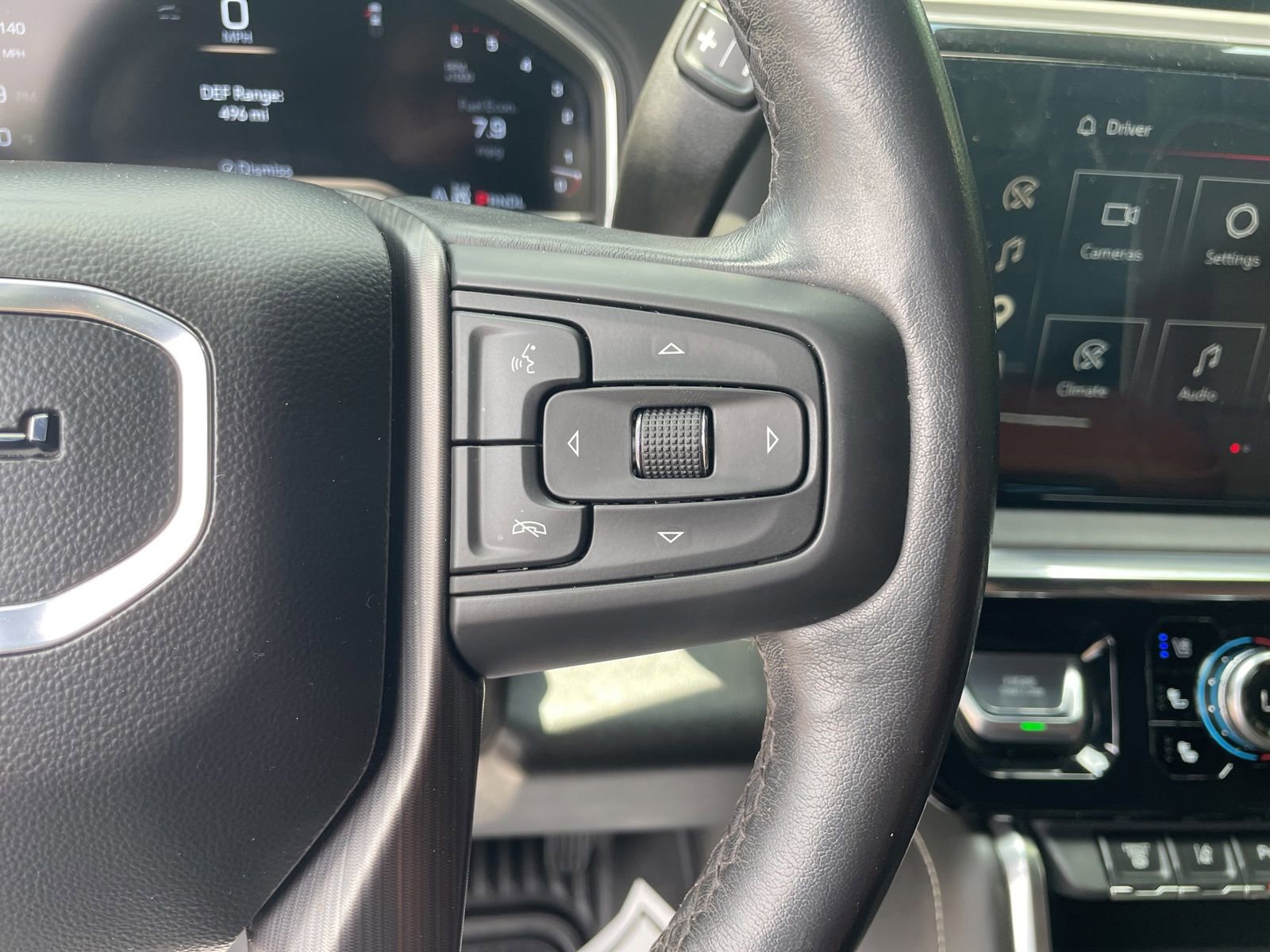 Used 2024 GMC Sierra 2500 Denali Ultimate AWD/4WD image 19