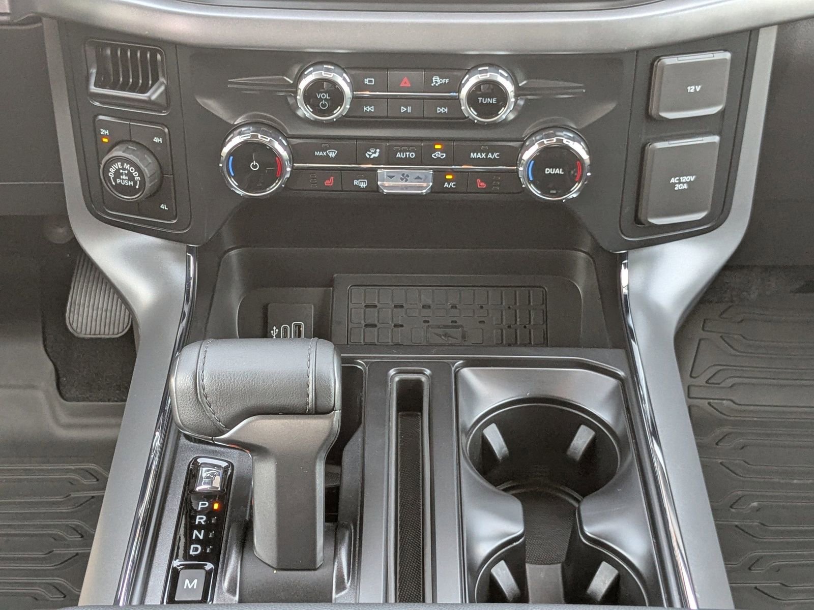 Certified 2025 Ford F150 XLT w/ Equipment Group 302A MID AWD/4WD image 12