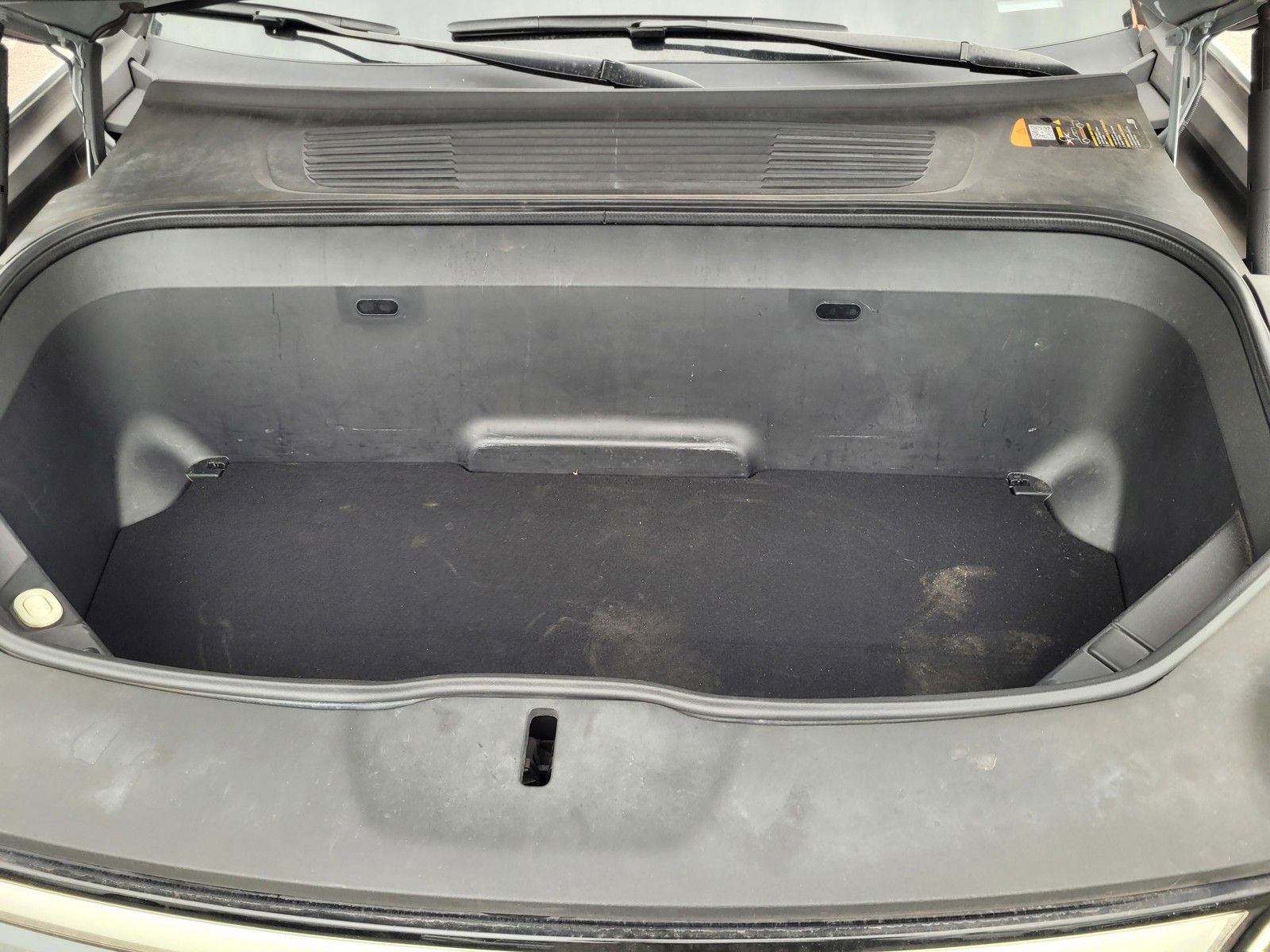 Used 2022 Rivian R1T Adventure image 28