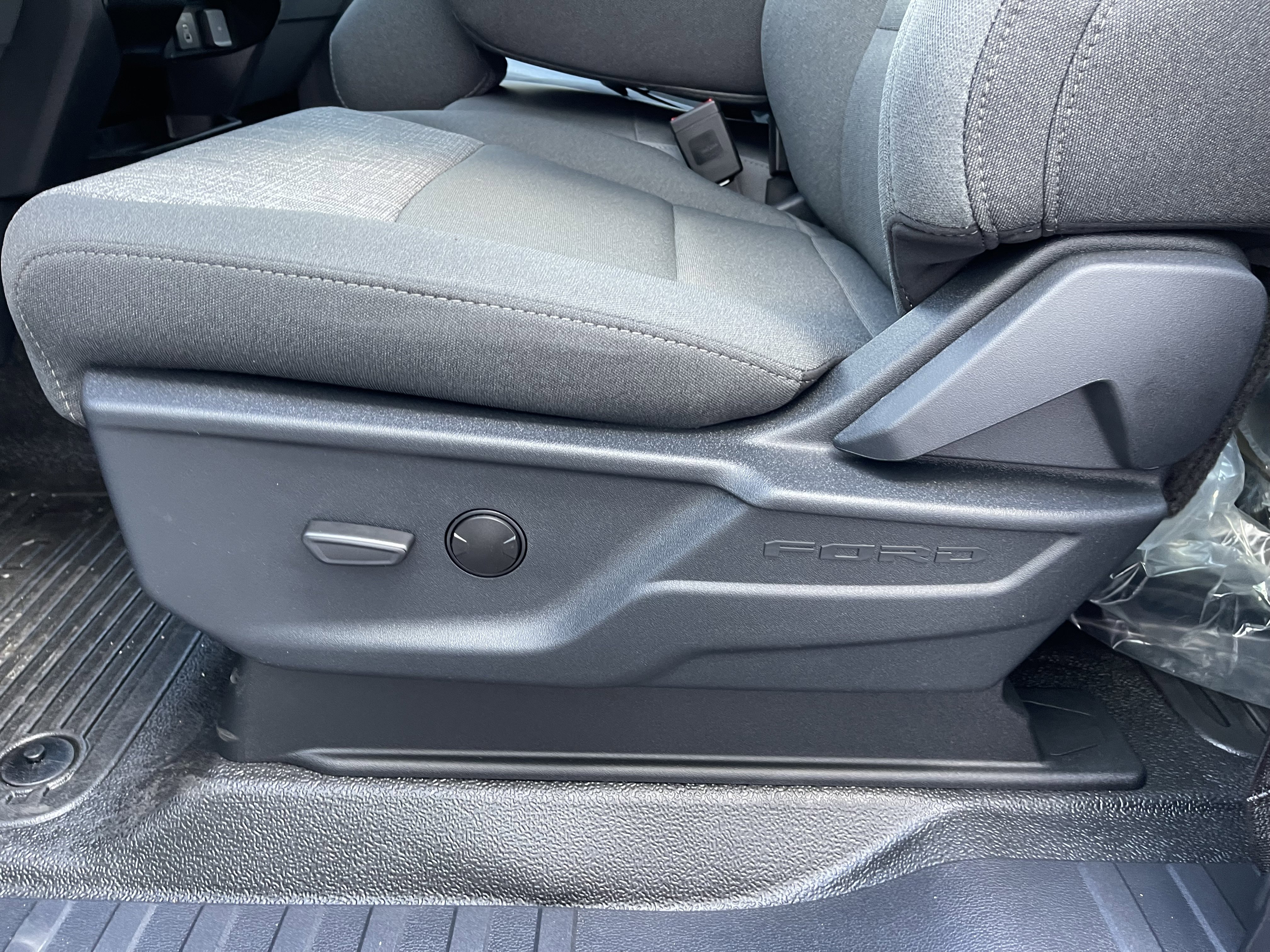 New 2026 Ford F250 XLT image 9