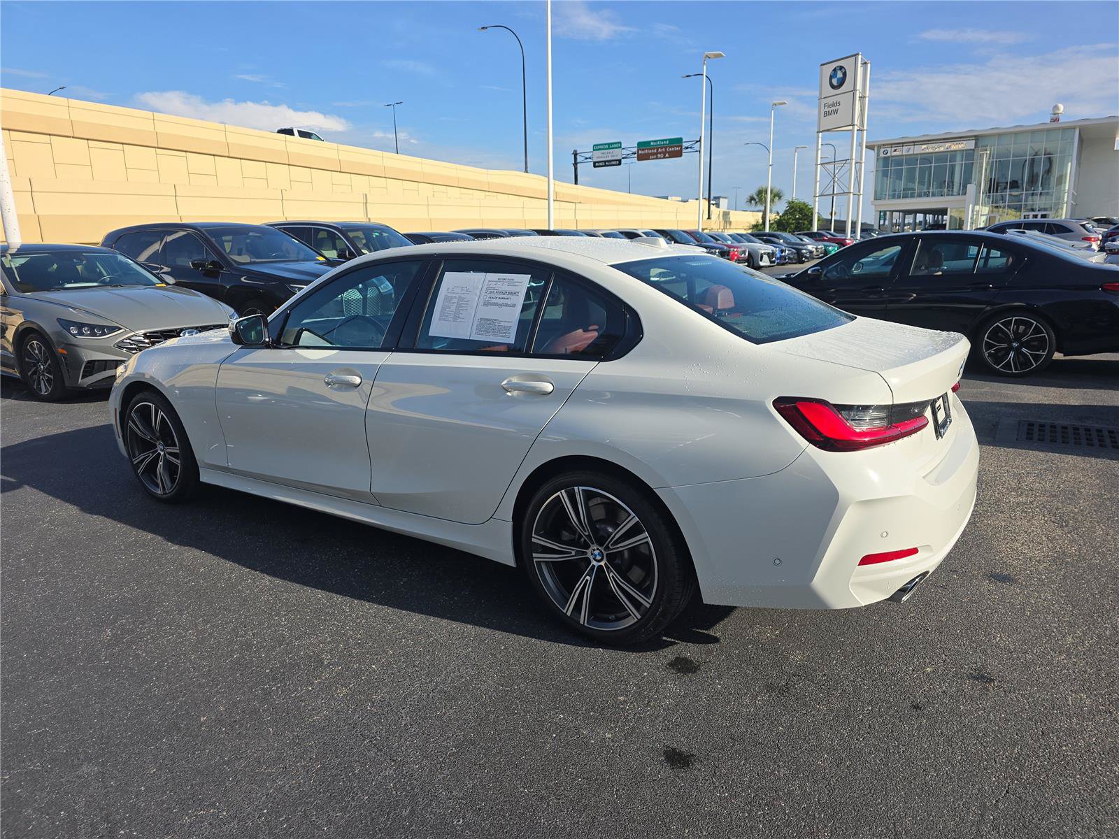 Used 2023 BMW 330i Sedan w/ Premium Package RWD image 3