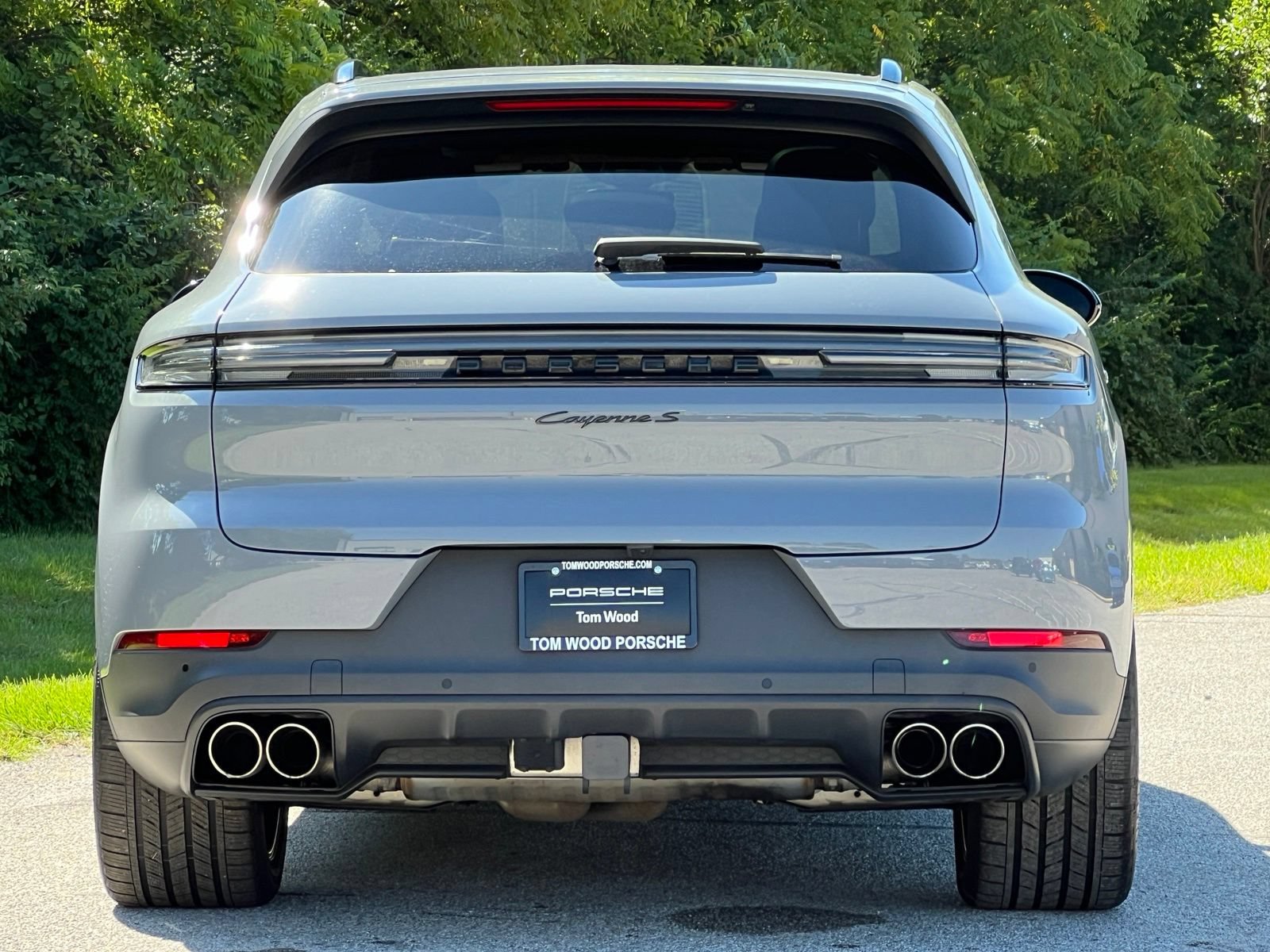 Certified 2024 Porsche Cayenne S AWD/4WD image 8