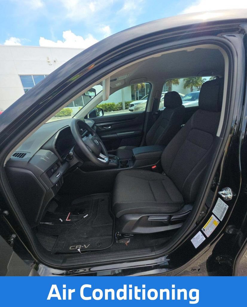 Used 2024 Honda CR-V LX image 6