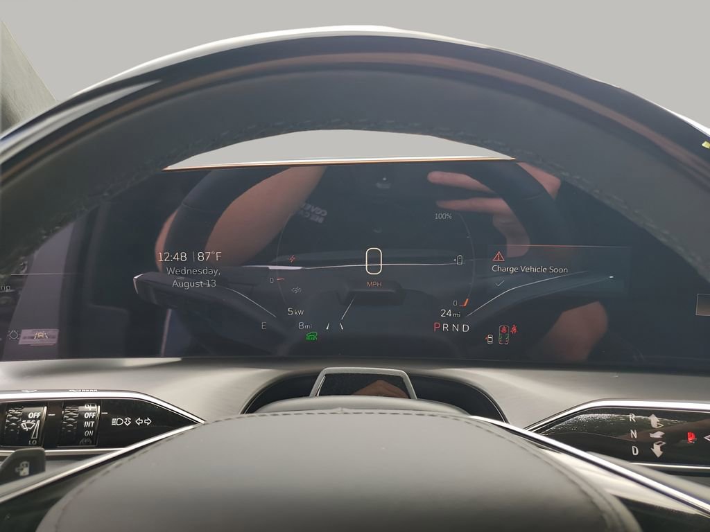 New 2026 Cadillac Vistiq Premium Luxury image 38