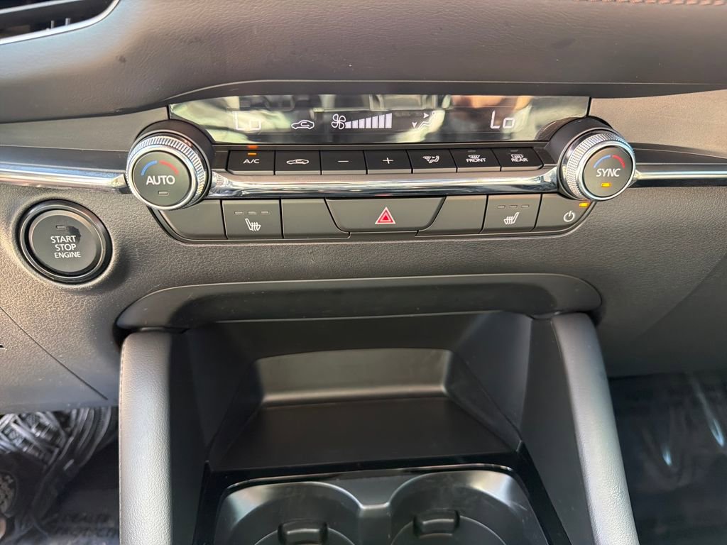 Used 2024 MAZDA MAZDA3 s image 28