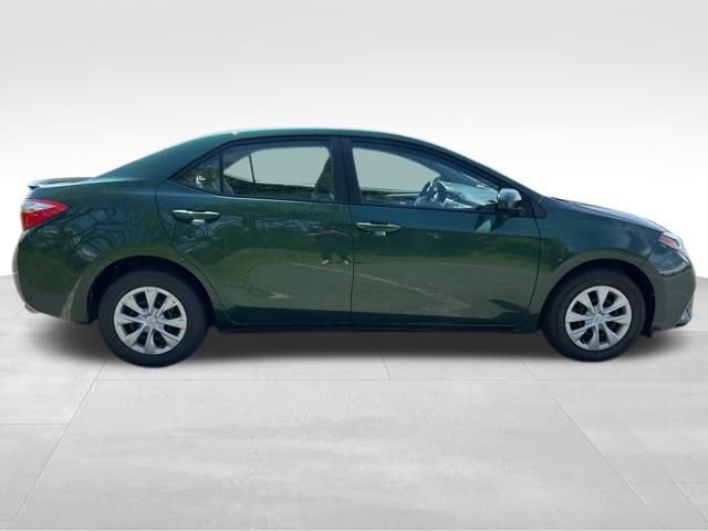 Used 2015 Toyota Corolla LE FWD image 6