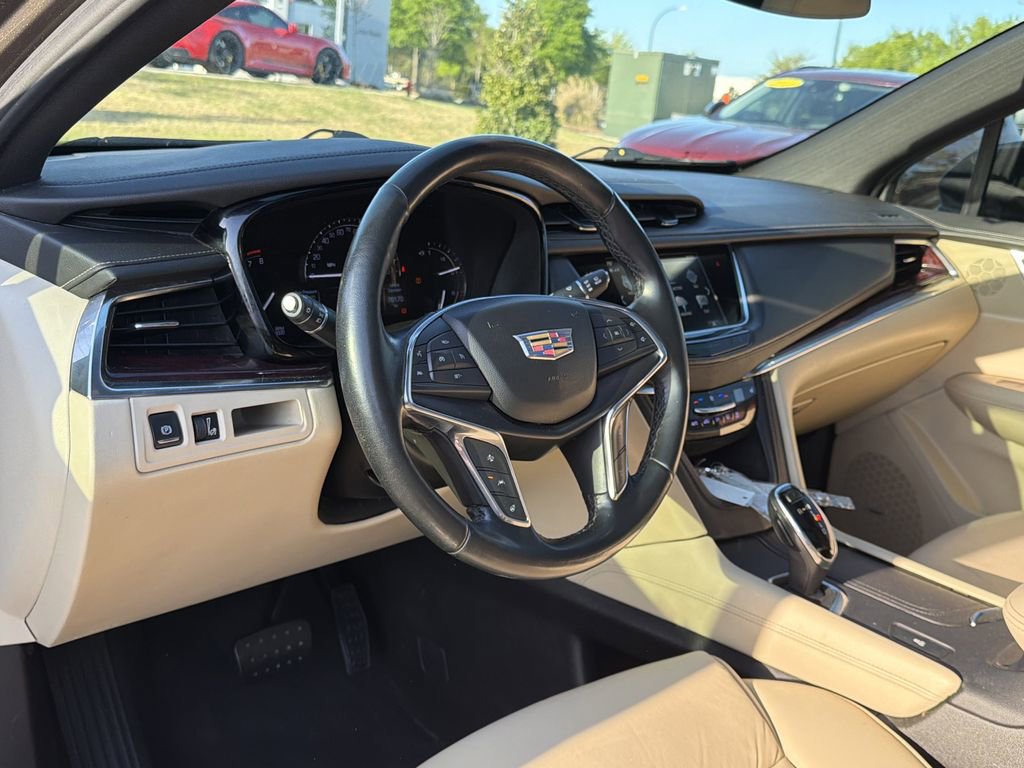 Used 2019 Cadillac XT5 Luxury FWD image 10