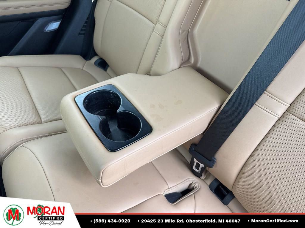 Used 2023 Lincoln Corsair Reserve AWD/4WD image 26
