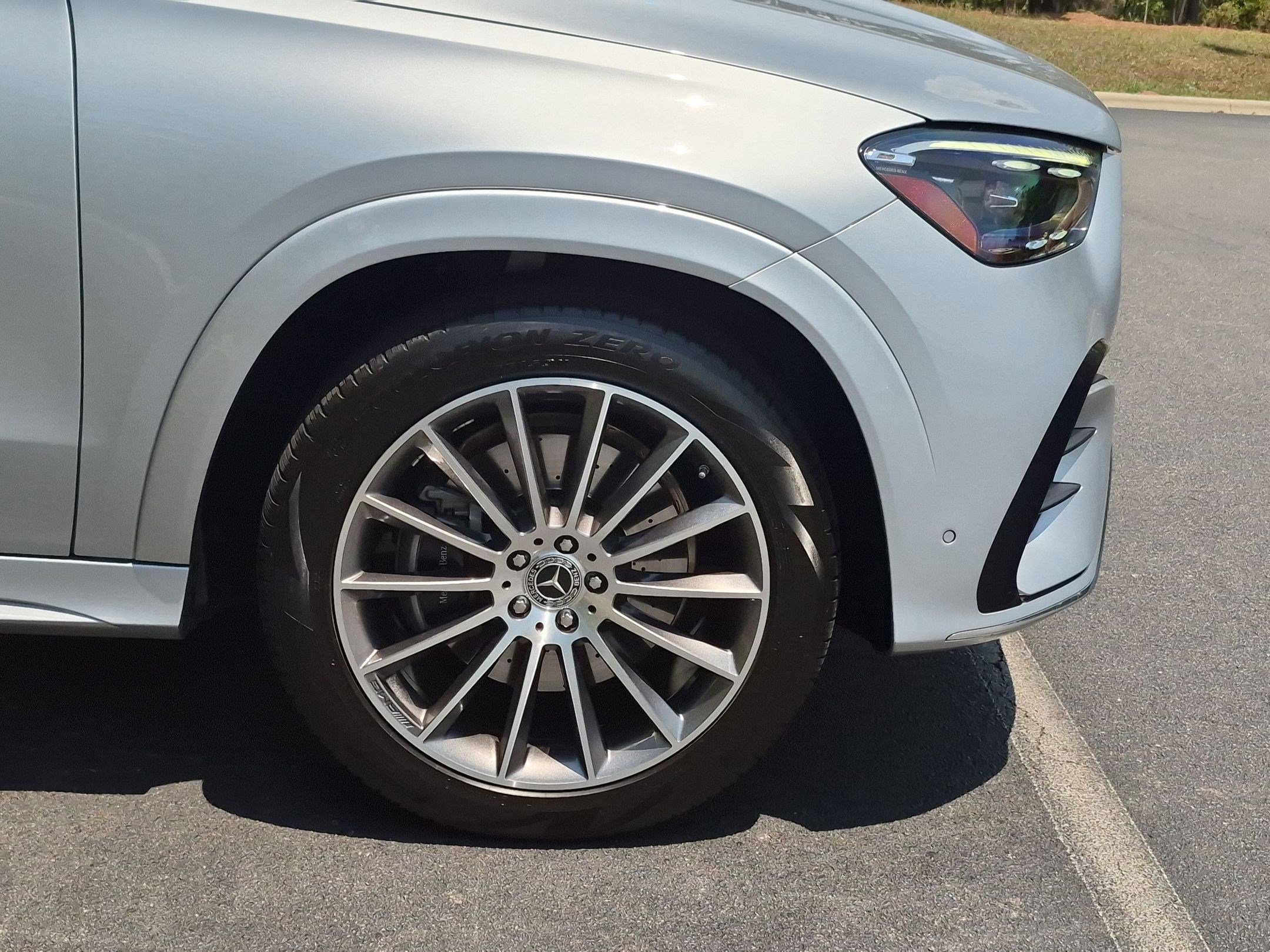 Used 2024 Mercedes-Benz GLE 450 4MATIC image 12
