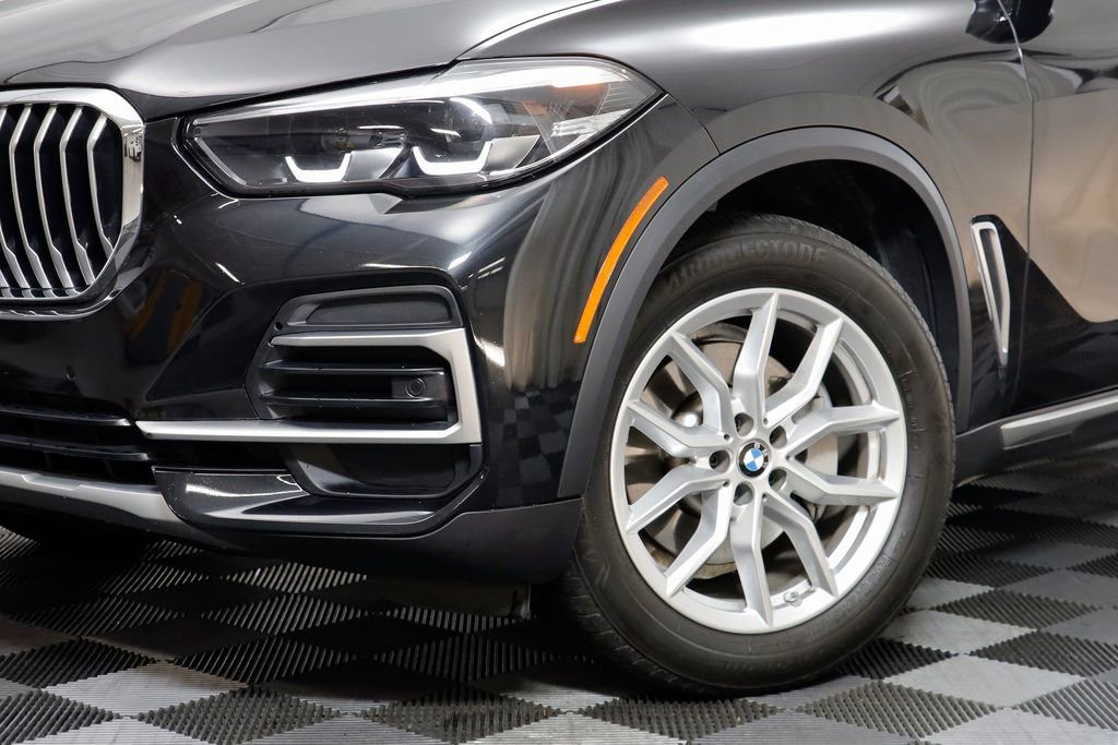 Certified 2023 BMW X5 xDrive40i image 3