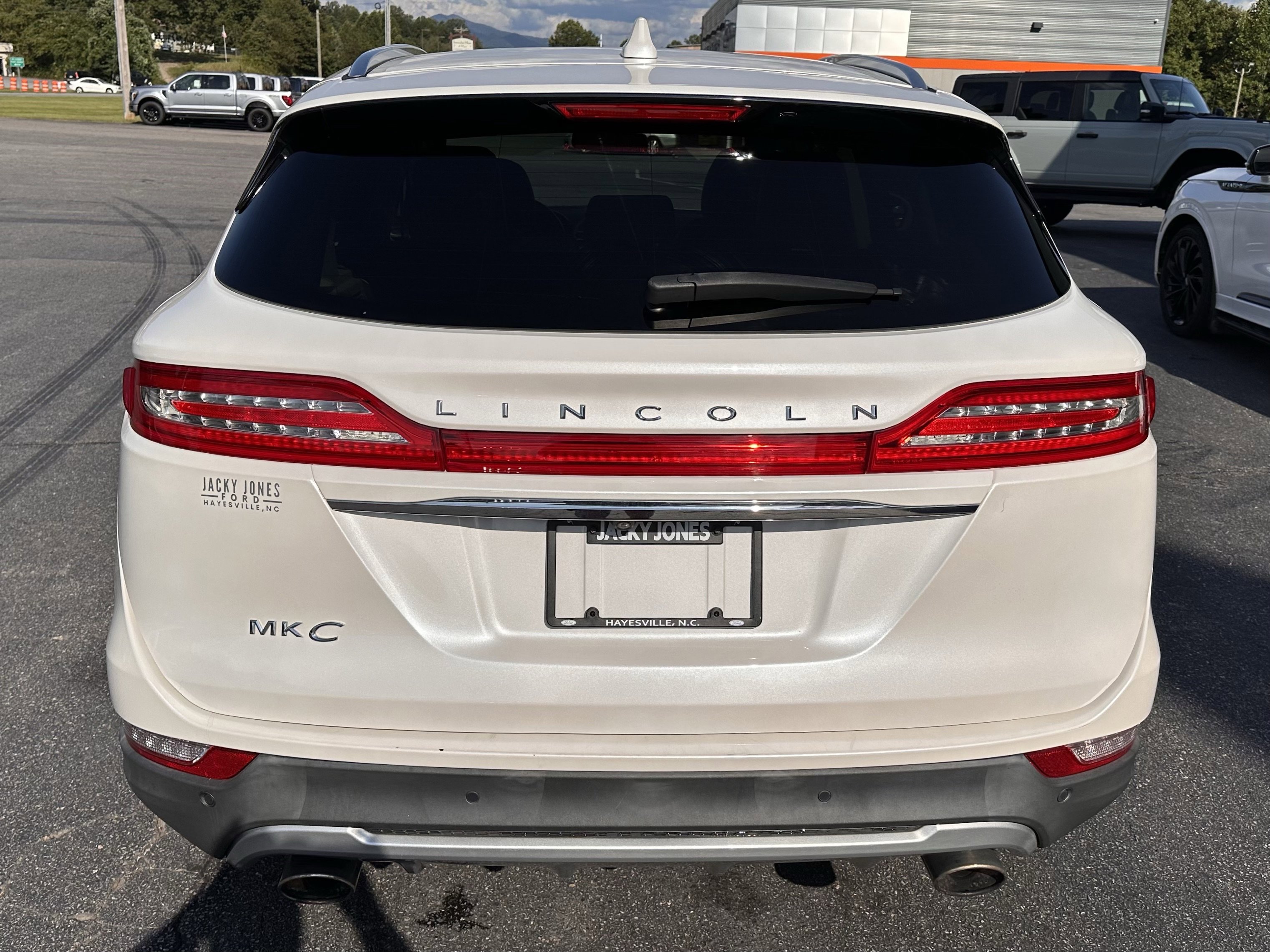 Used 2019 Lincoln MKC Premiere AWD/4WD image 7
