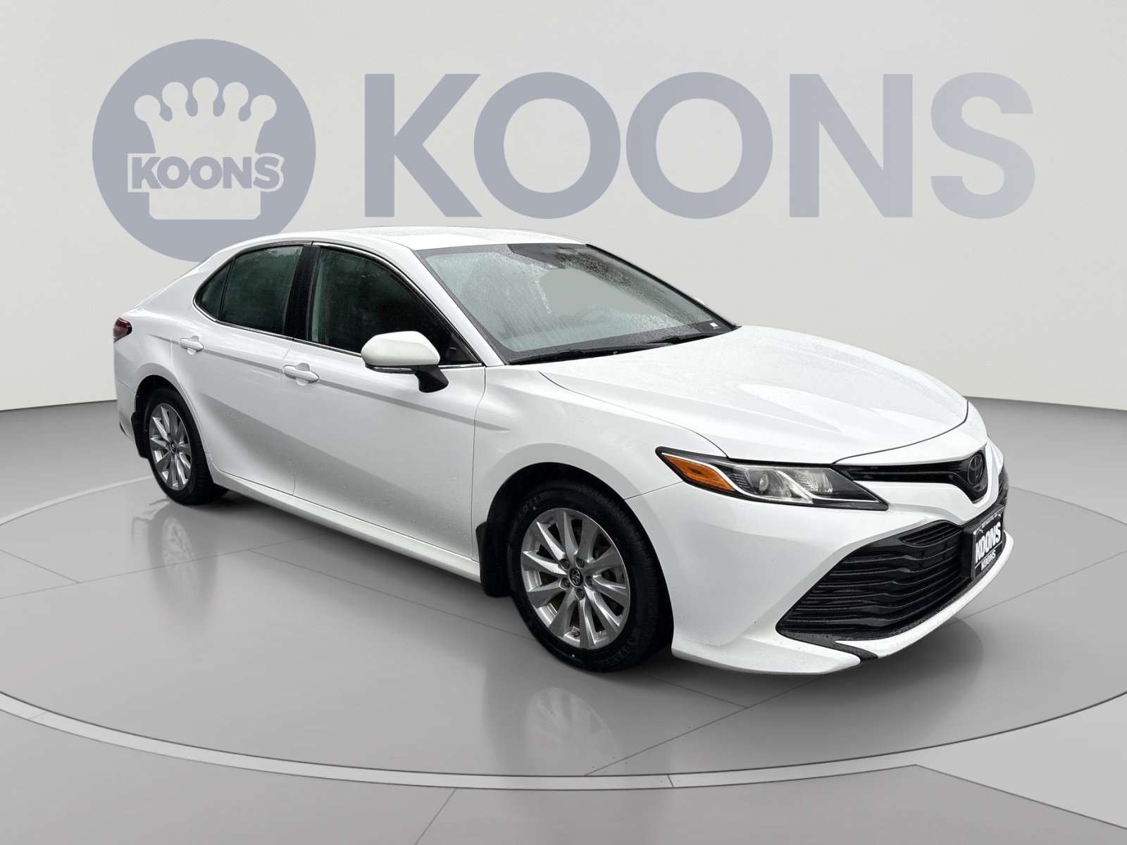Used 2019 Toyota Camry LE w/ Convenience Package FWD image 10