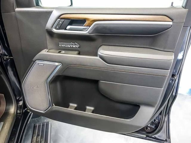 Certified 2026 Chevrolet Silverado 1500 High Country w/ Midnight Edition AWD/4WD image 36