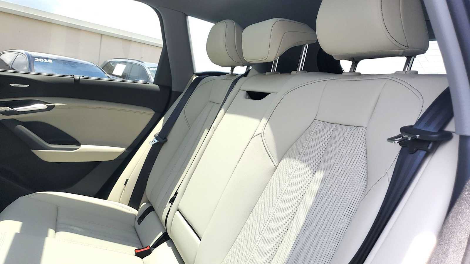 New 2027 Audi Q6 e-tron Premium Plus AWD/4WD image 20