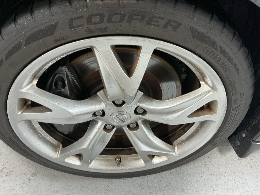 Used 2012 Nissan 370Z Touring w/ Sport Pkg RWD image 9