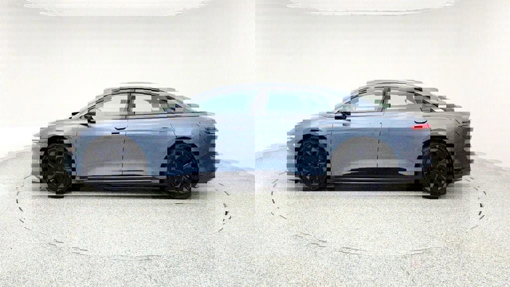 Used 2024 Lucid Air Pure image 8