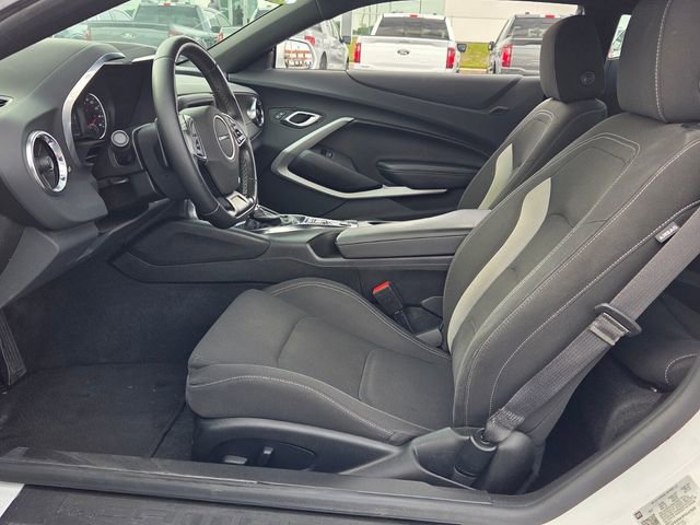 Used 2023 Chevrolet Camaro LT RWD image 12