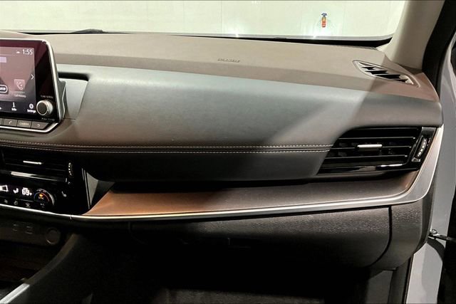 Used 2021 Nissan Rogue SV image 28