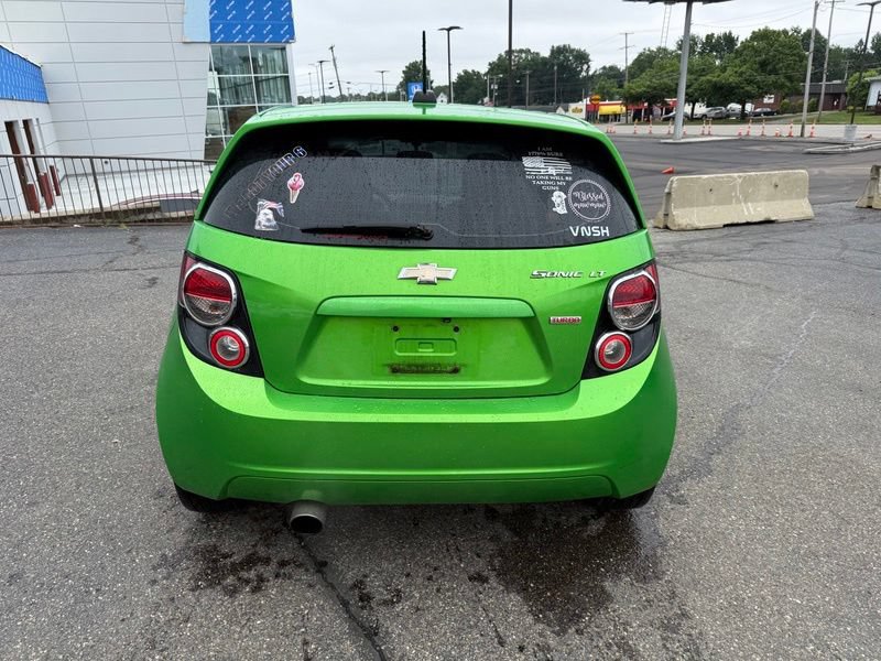 Used 2015 Chevrolet Sonic LT FWD image 7