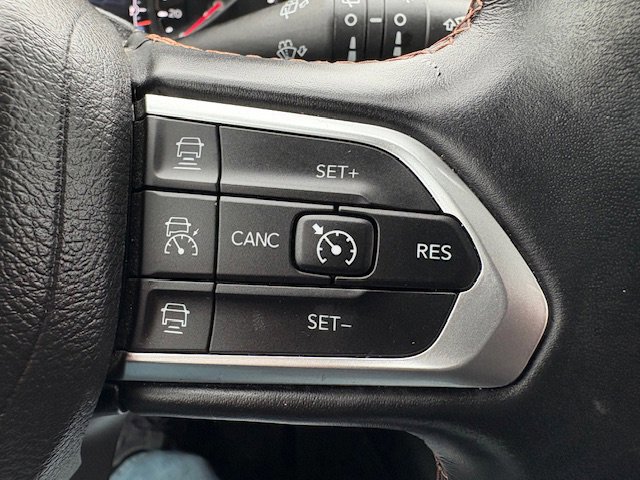 Used 2022 Jeep Compass Limited image 18