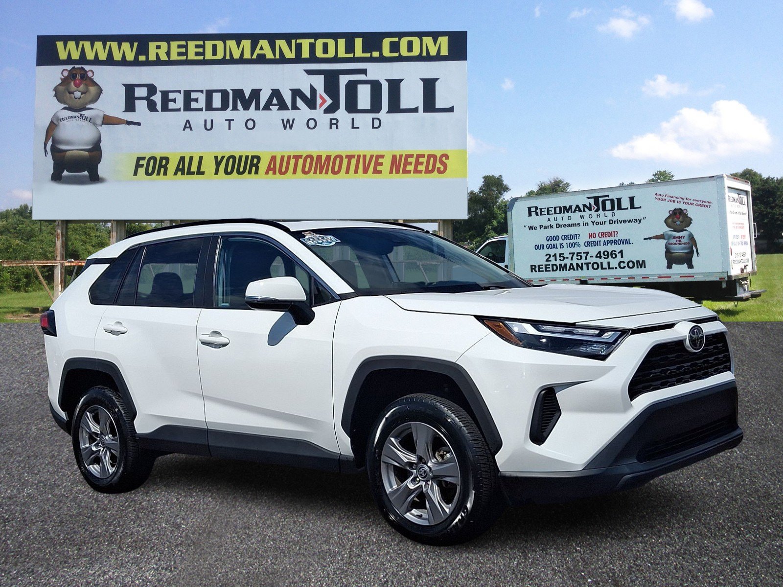 Used 2024 Toyota RAV4 XLE w/ Convenience Package