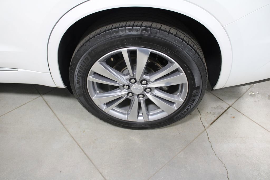 Used 2024 Cadillac XT6 Premium Luxury image 59