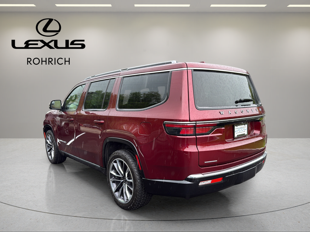 Used 2022 Jeep Wagoneer Series III w/ Premium Group I AWD/4WD image 8