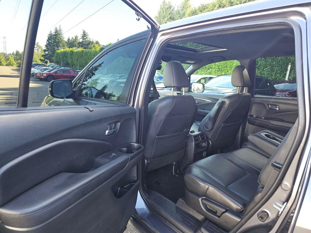 Used 2021 Honda Passport EX-L image 17