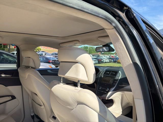 Used 2018 Lincoln MKC Black Label FWD image 17