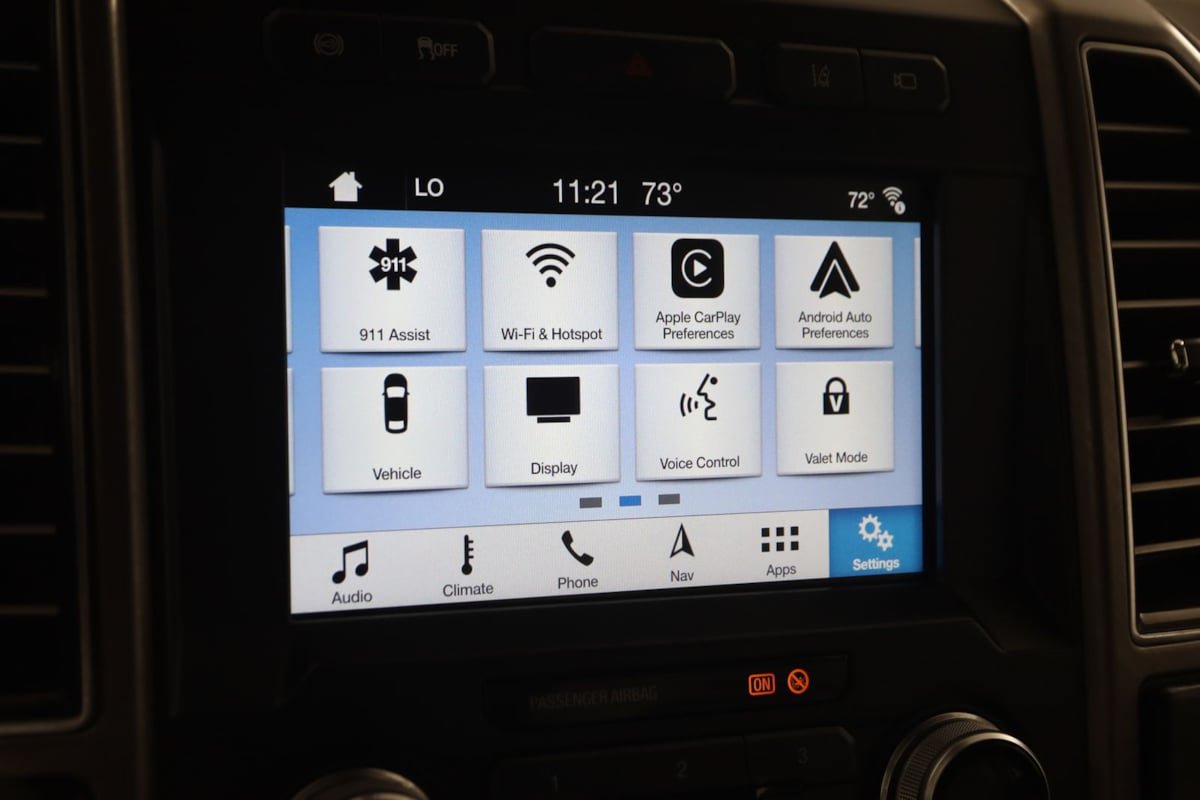 Used 2019 Ford F350 Limited AWD/4WD image 11