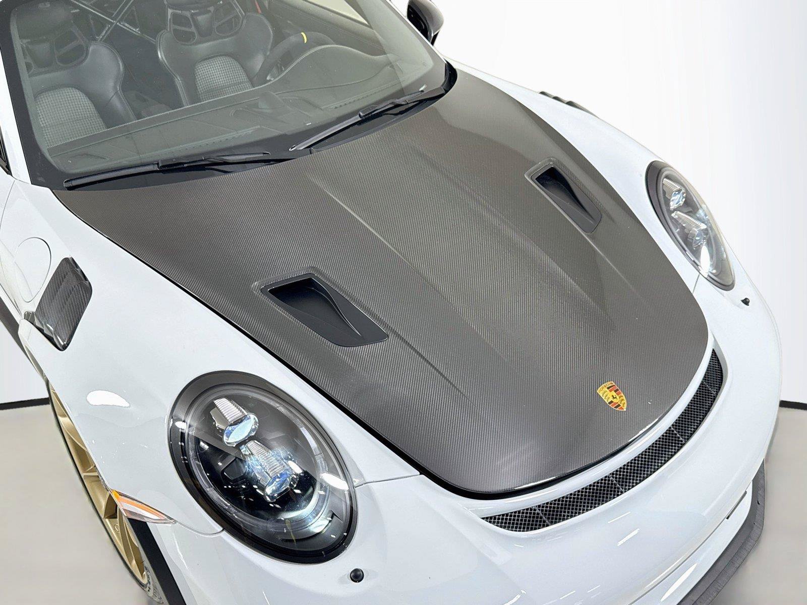 Used 2019 Porsche 911 GT3 RS w/ Weissach Package RWD image 36