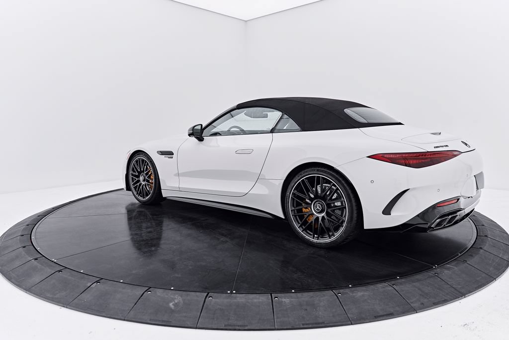 Used 2025 Mercedes-Benz SL 63 AMG 4MATIC image 13