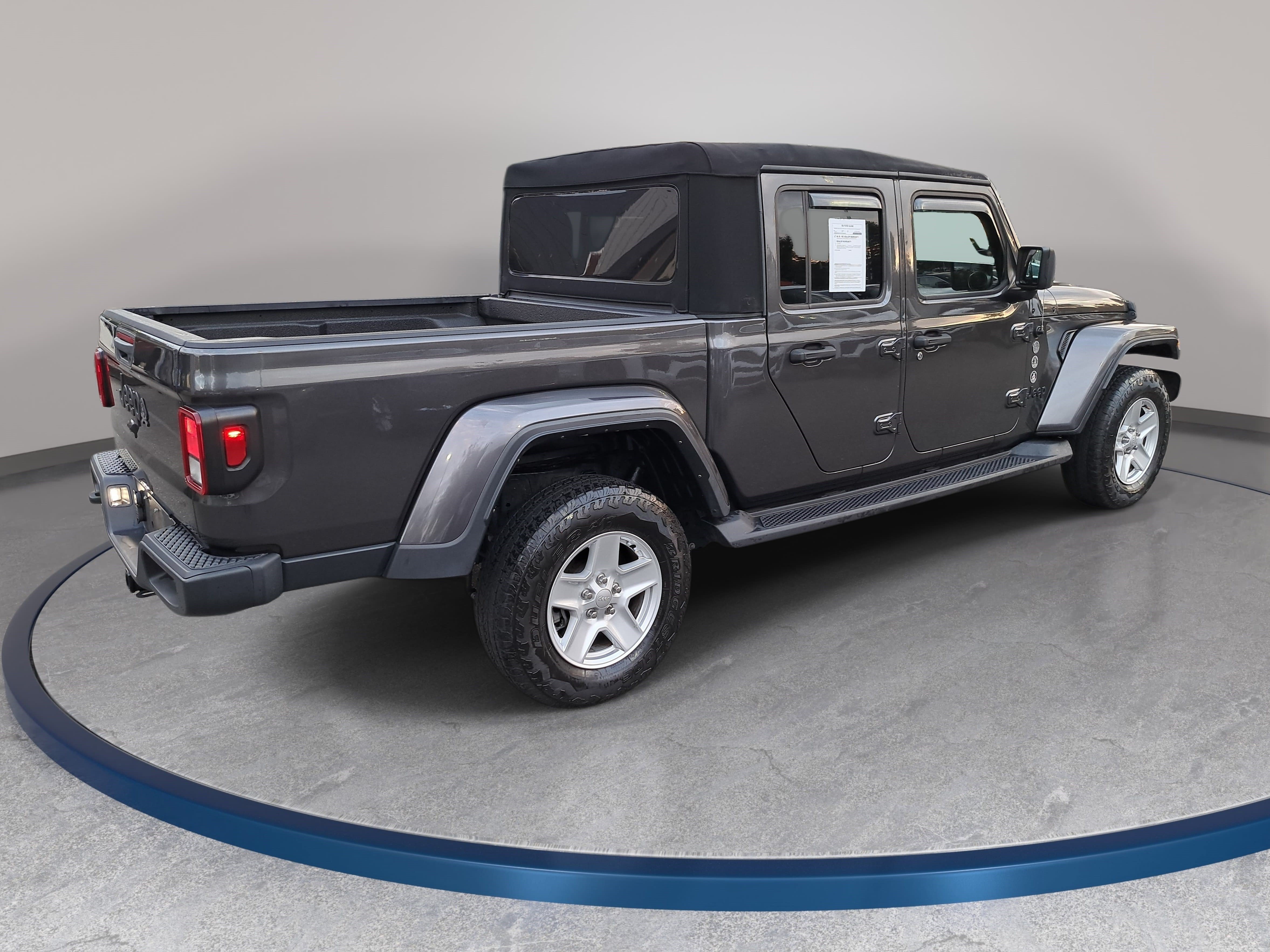 Used 2023 Jeep Gladiator Sport AWD/4WD image 6
