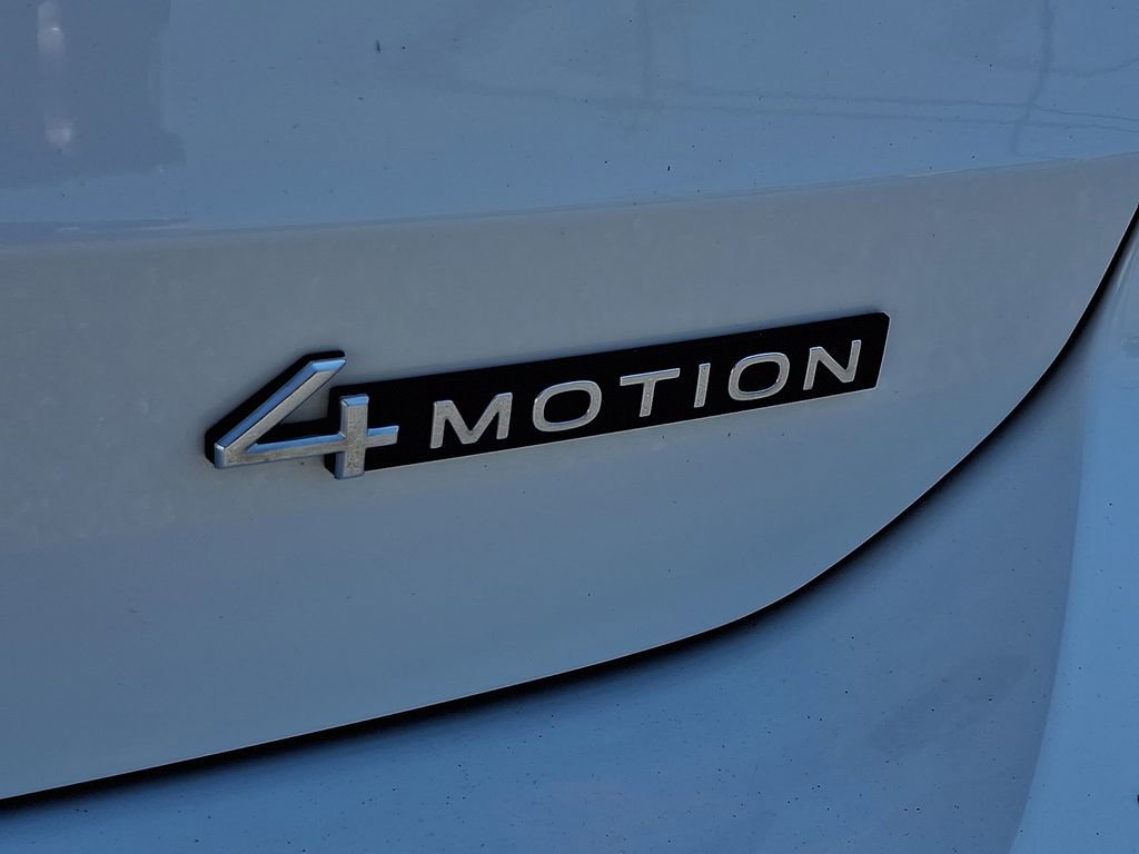 Used 2022 Volkswagen Taos SEL AWD/4WD image 36