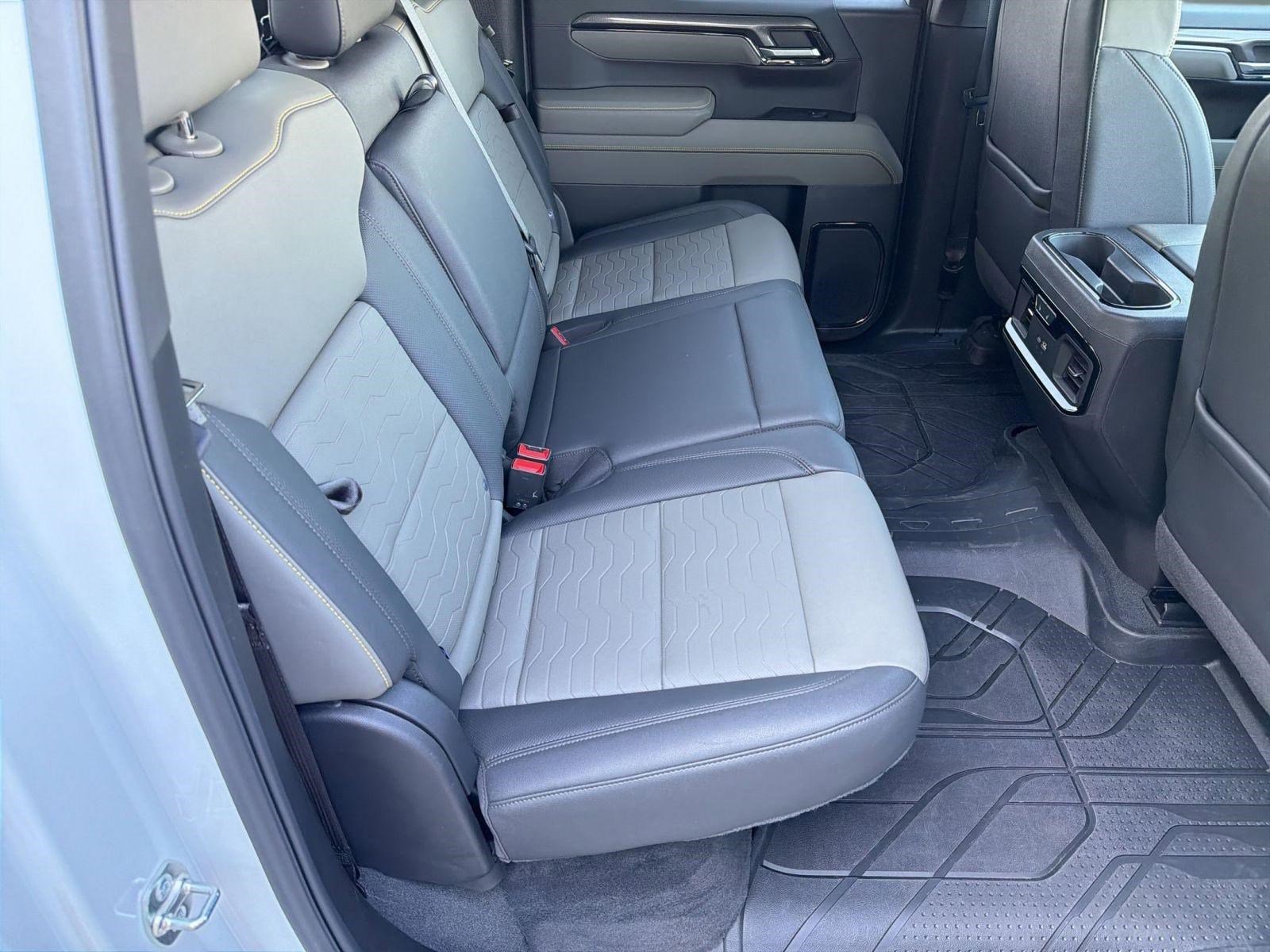 Used 2025 Chevrolet Silverado 1500 ZR2 w/ Technology Package image 29