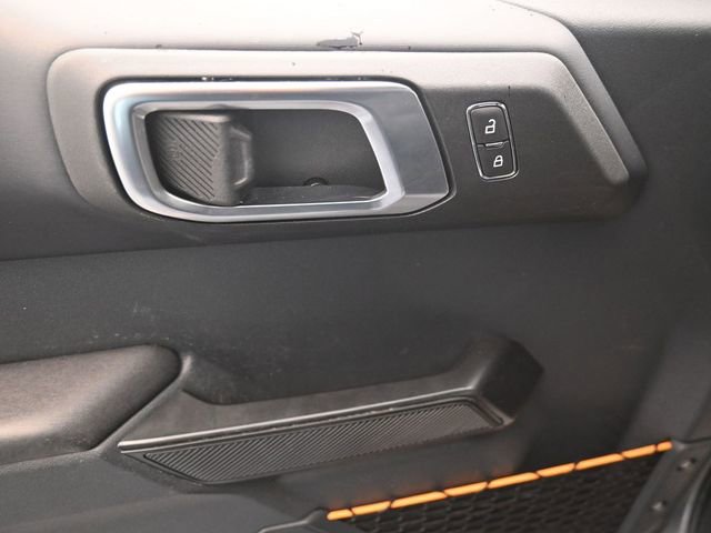 Used 2024 Ford Bronco Badlands image 13
