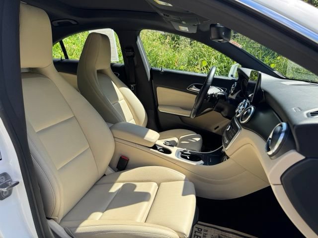 Used 2019 Mercedes-Benz CLA 250 4MATIC image 19