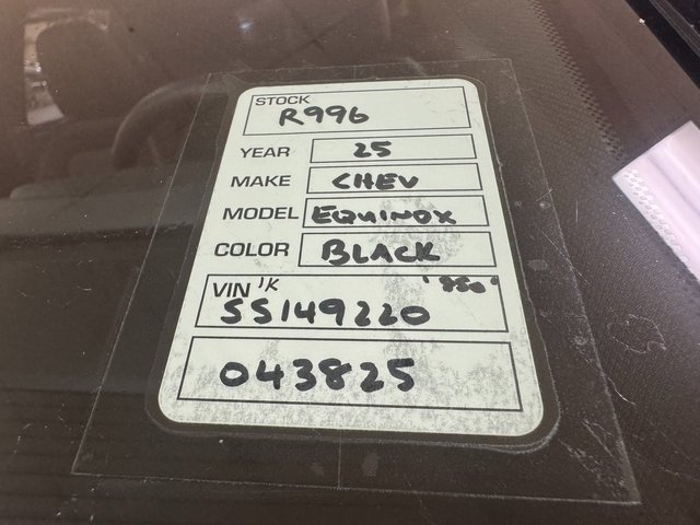 Used 2025 Chevrolet Equinox EV LT w/ Convenience Package image 25