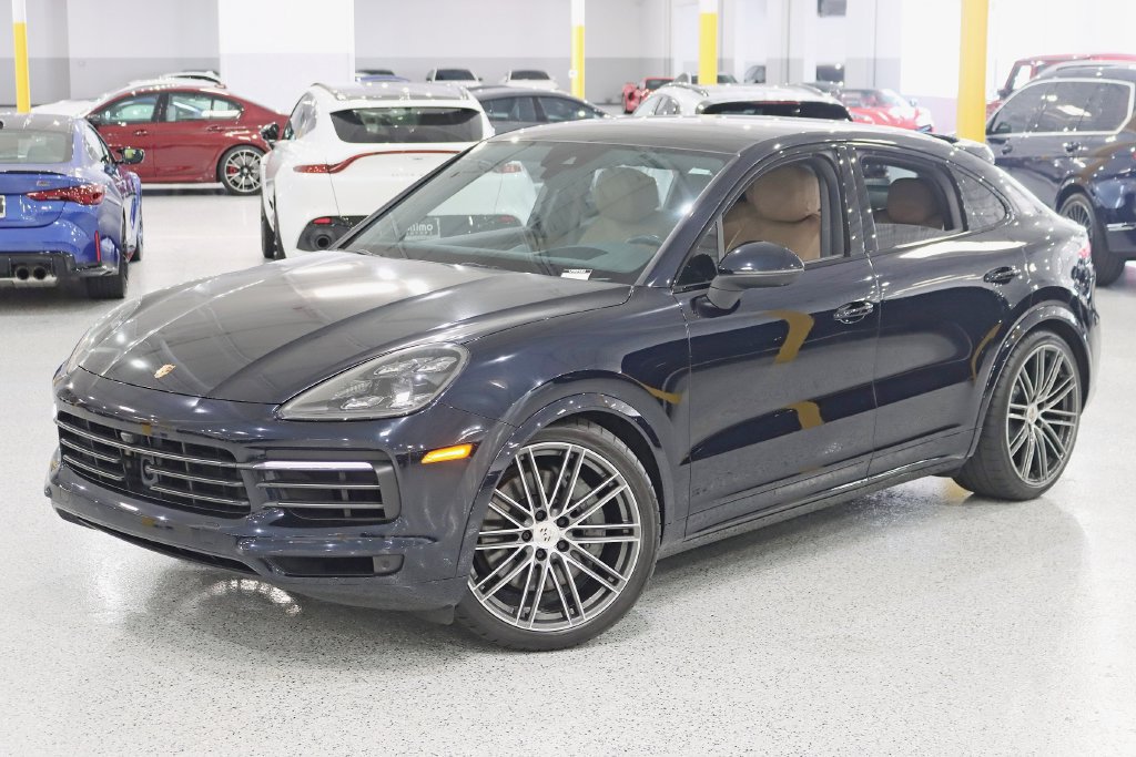 Used 2023 Porsche Cayenne S AWD/4WD image 7