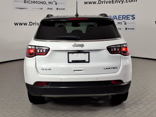 Used 2024 Jeep Compass Limited image 5