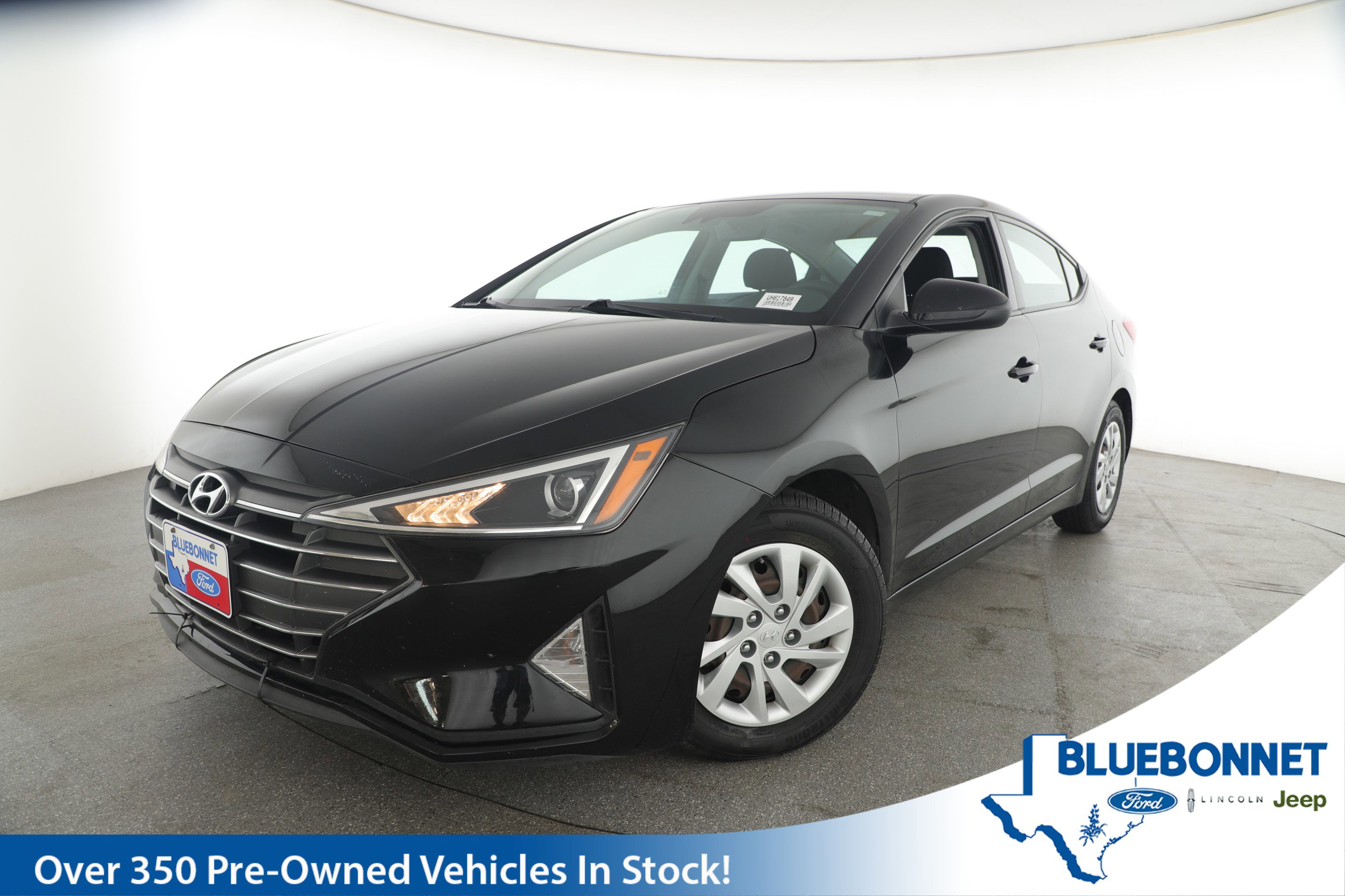 Used 2020 Hyundai Elantra SE w/ Cargo Package (C1)