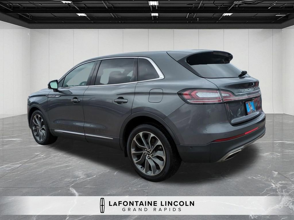 Certified 2023 Lincoln Nautilus Reserve w/ Equipment Group 201A image 3