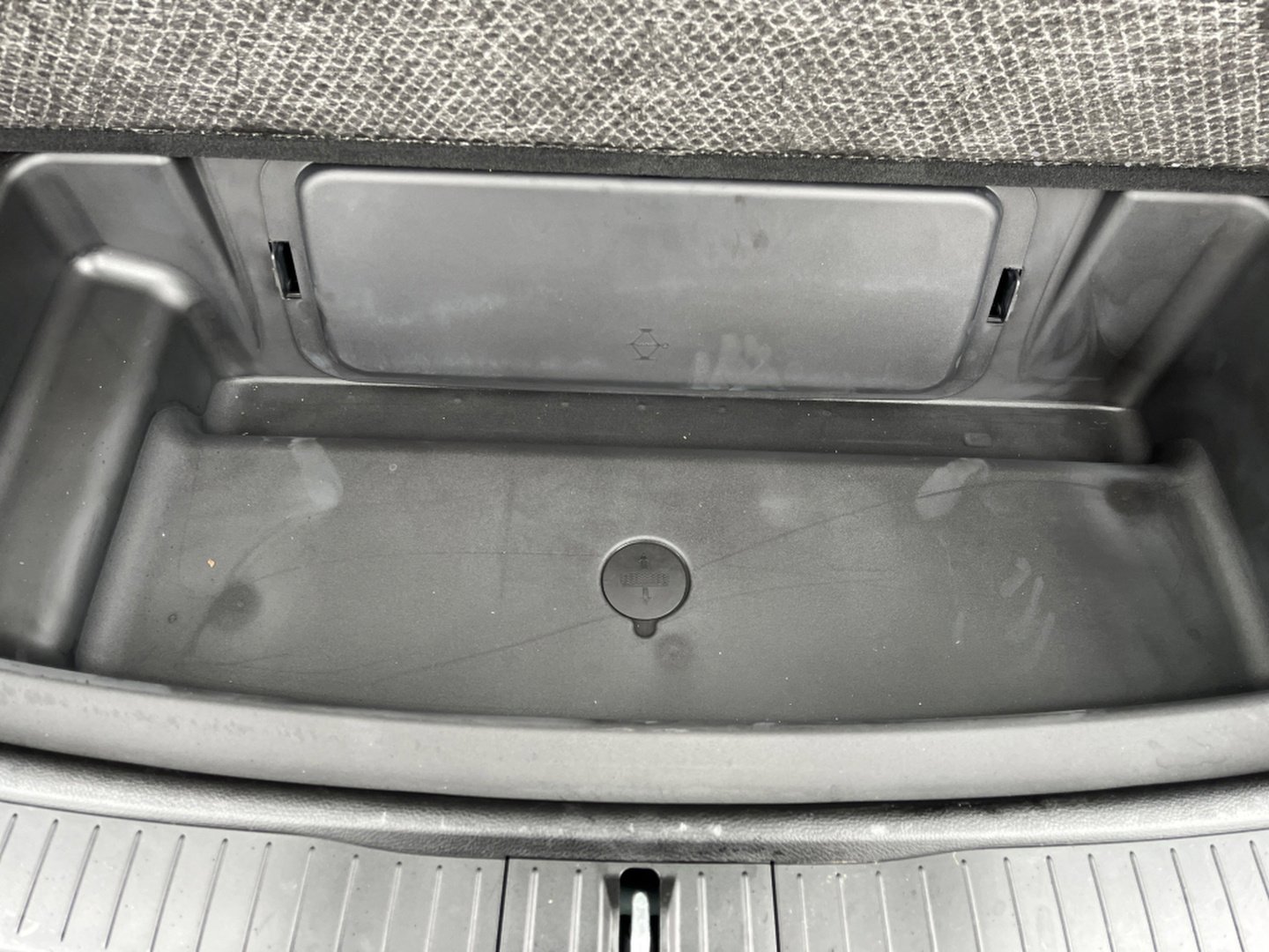 Used 2024 Jeep Grand Cherokee L Laredo w/ Luxury Tech Group I image 12