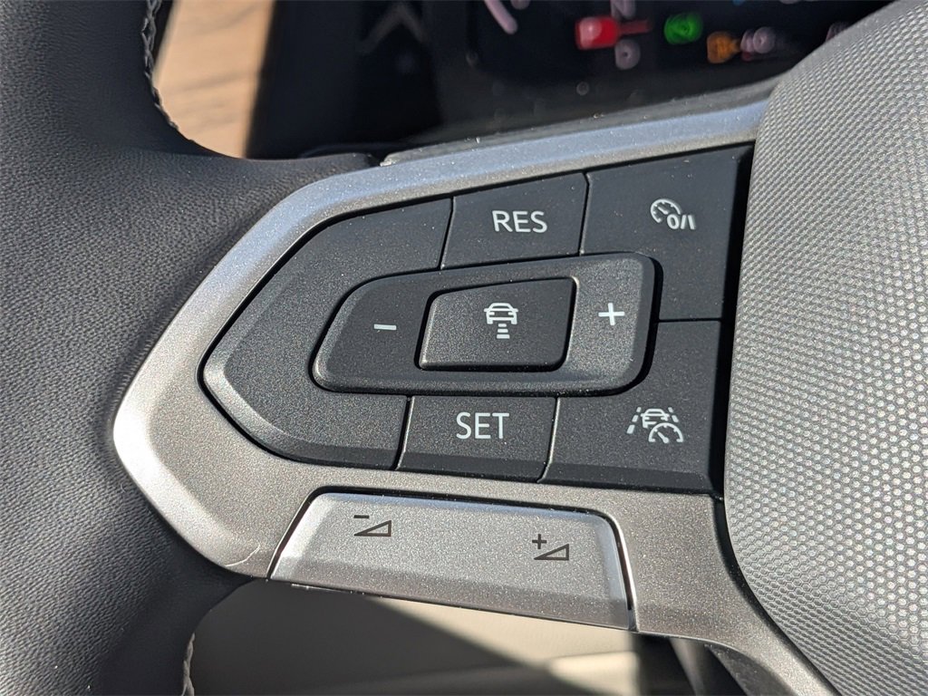 New 2026 Volkswagen Atlas SE image 25