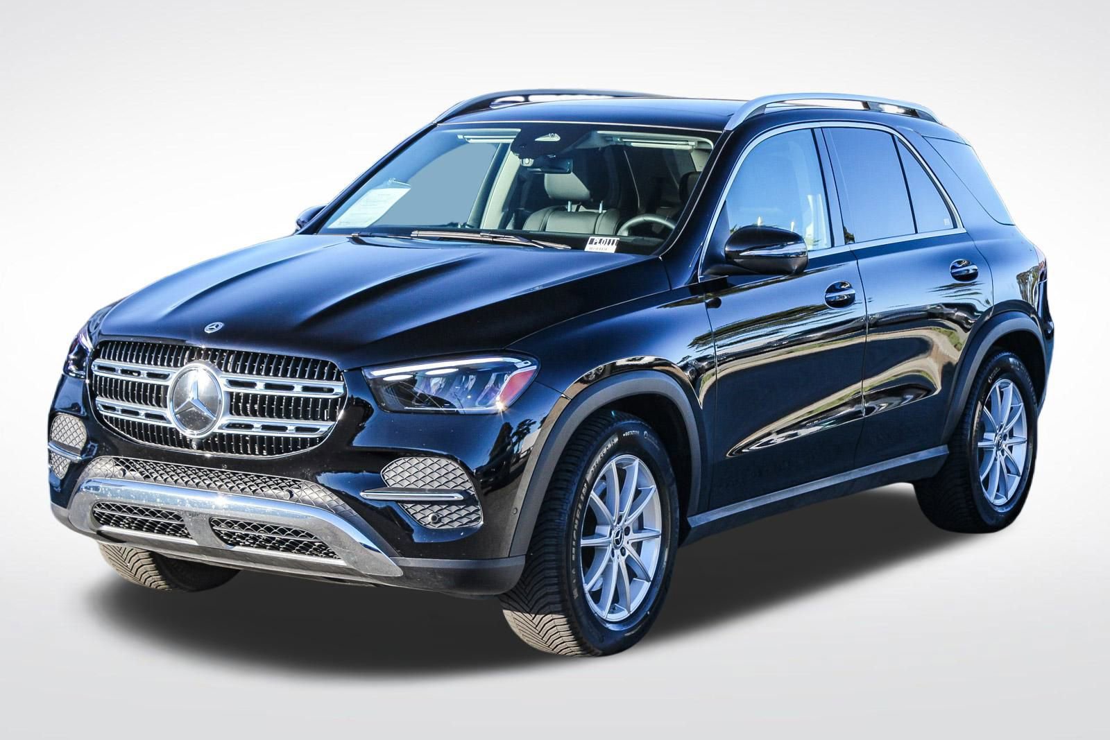 Certified 2025 Mercedes-Benz GLE 350 4MATIC image 3