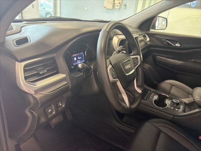 Used 2023 GMC Acadia SLT image 21