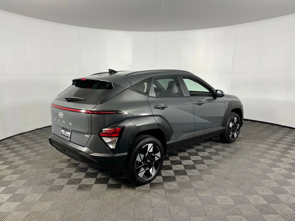 Used 2025 Hyundai Kona SEL image 6